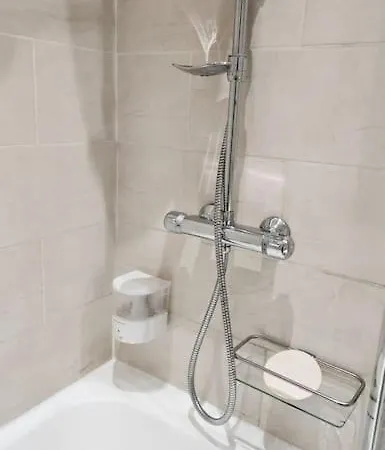 Easy Paris Apartament Clichy