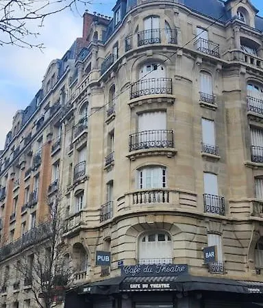 Easy Paris * Clichy